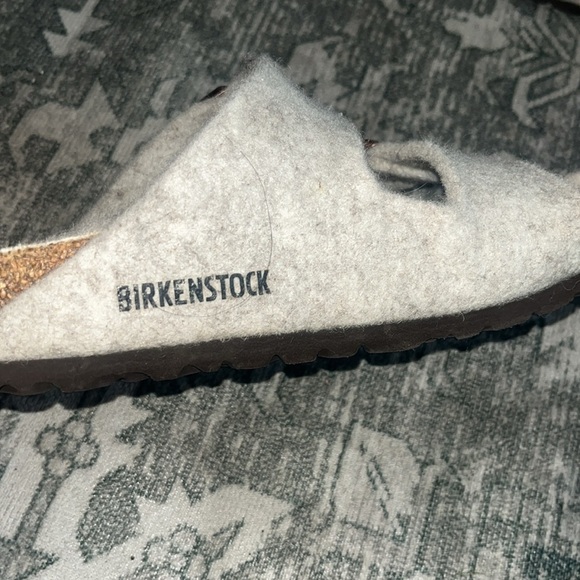 Birkenstock women’s Arizona Light Gray Wool Sandals size 38 women’s 8 - Picture 4 of 6